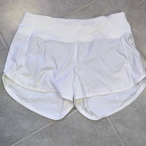 Lululemon run short